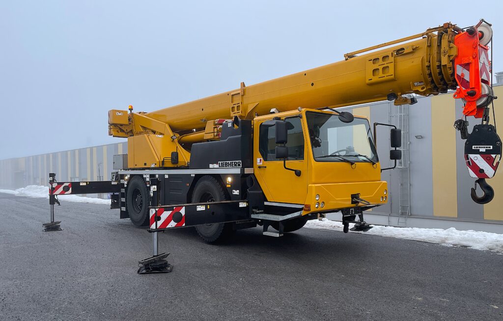 Liebherr LTM 1040