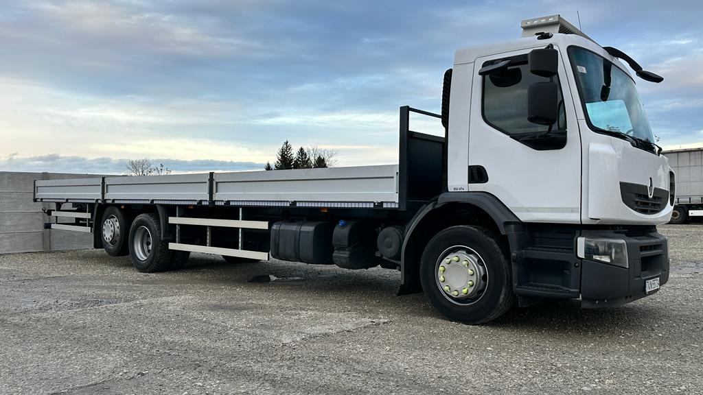 Renault Premium 6×2 – 11m korba