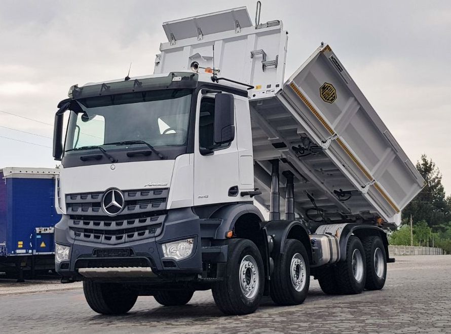 MB AROCS 32.430 8×4 Meiller Kipper